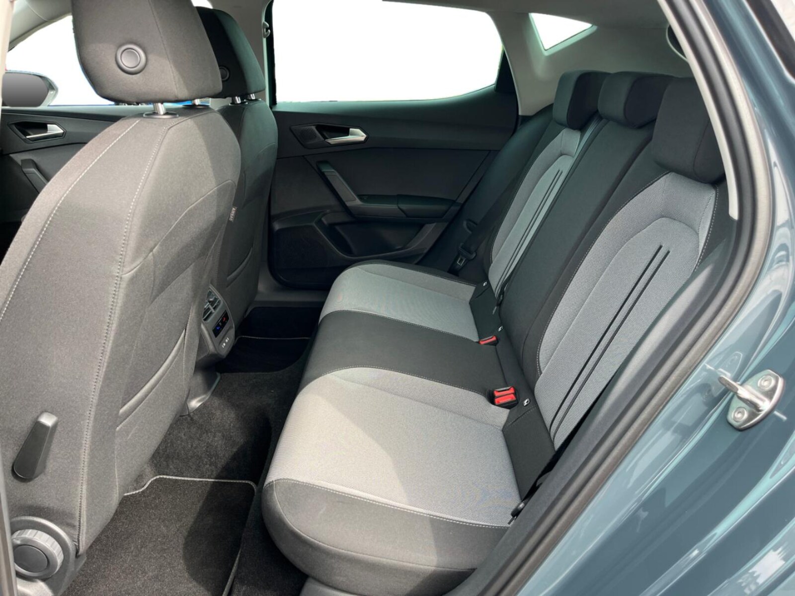 SEAT Leon – Bild 10