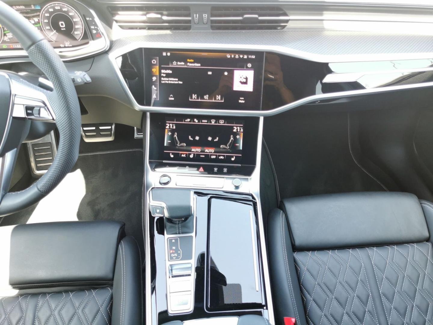 Image about Audi A6 Avant TFSI e S line 55 TFSI e quattro S tronic