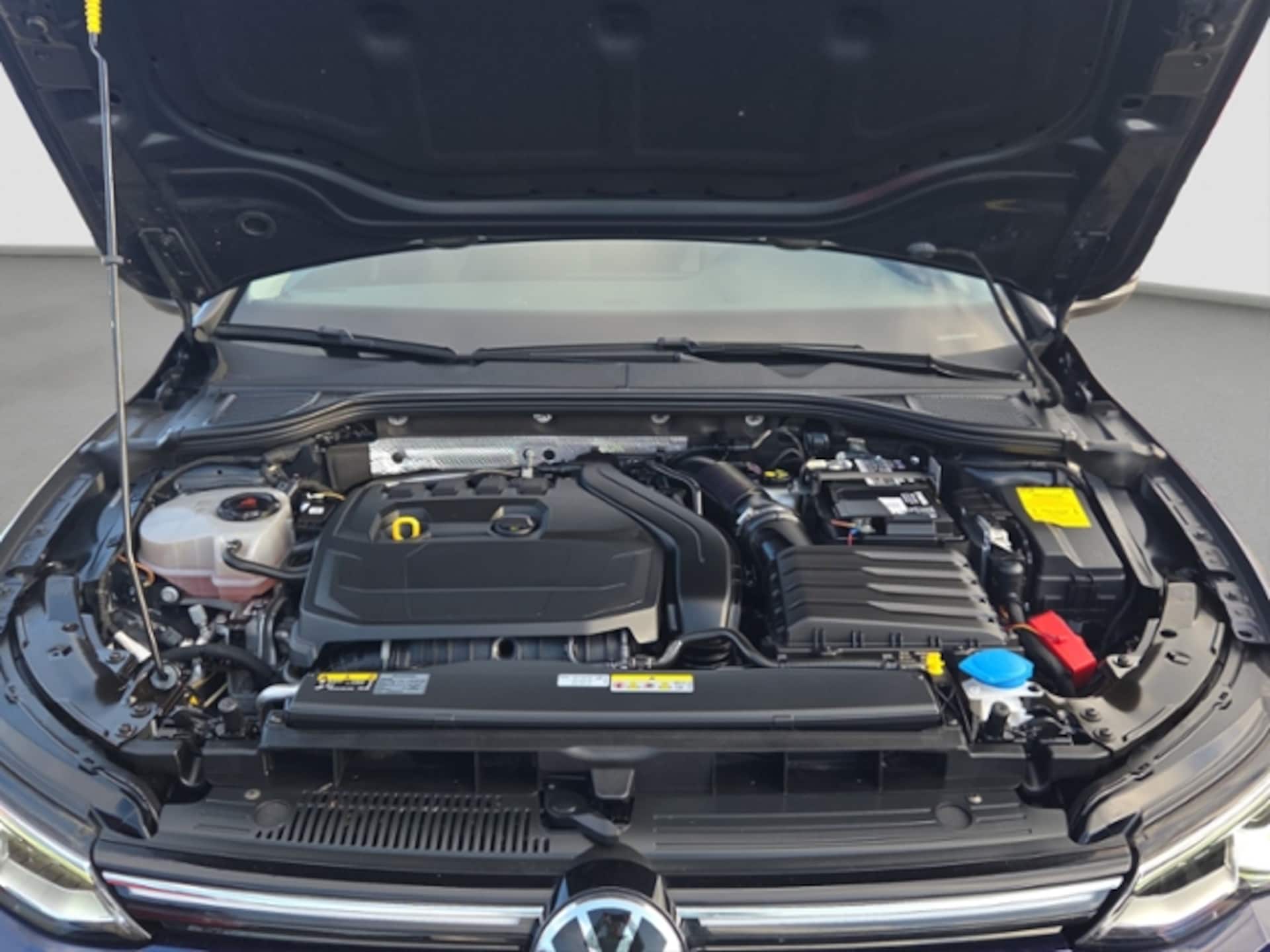 Volkswagen Golf Style