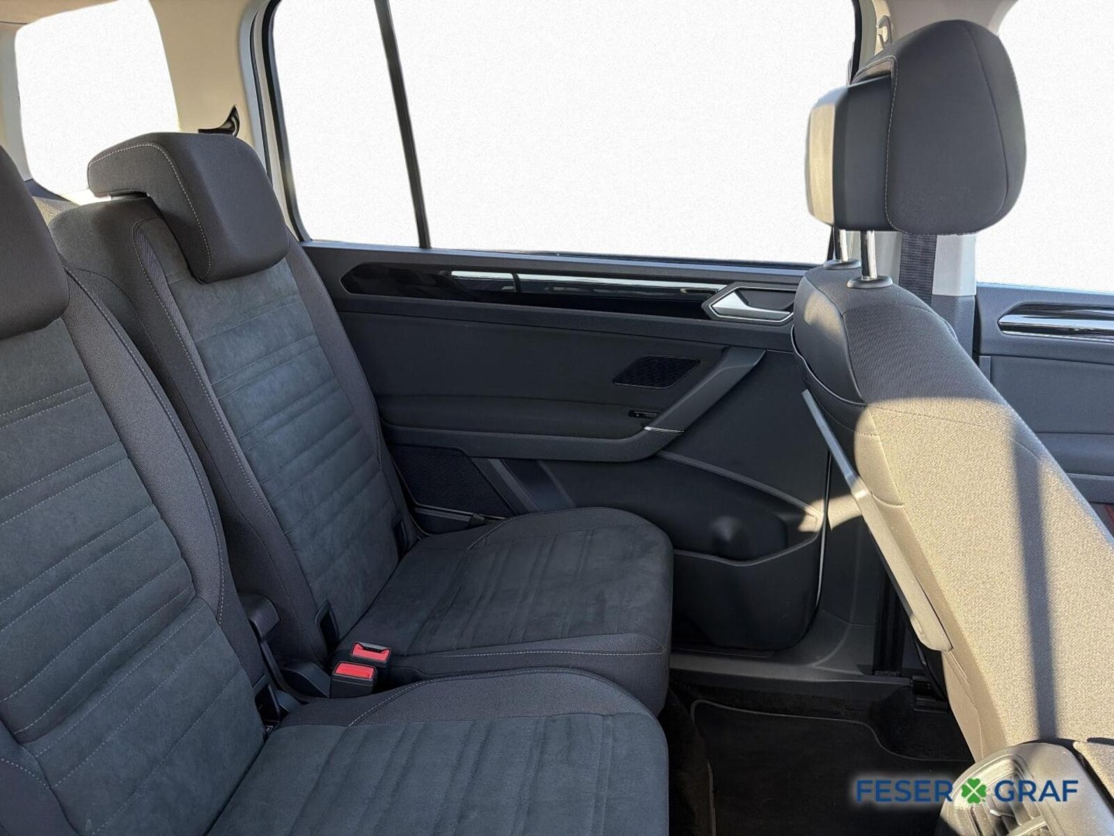 Volkswagen Touran – Bild 13