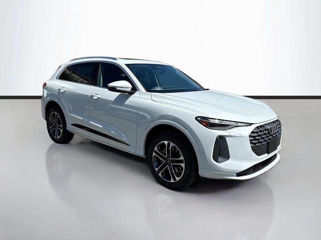 2026 Audi Q5 Premium quattro's photo