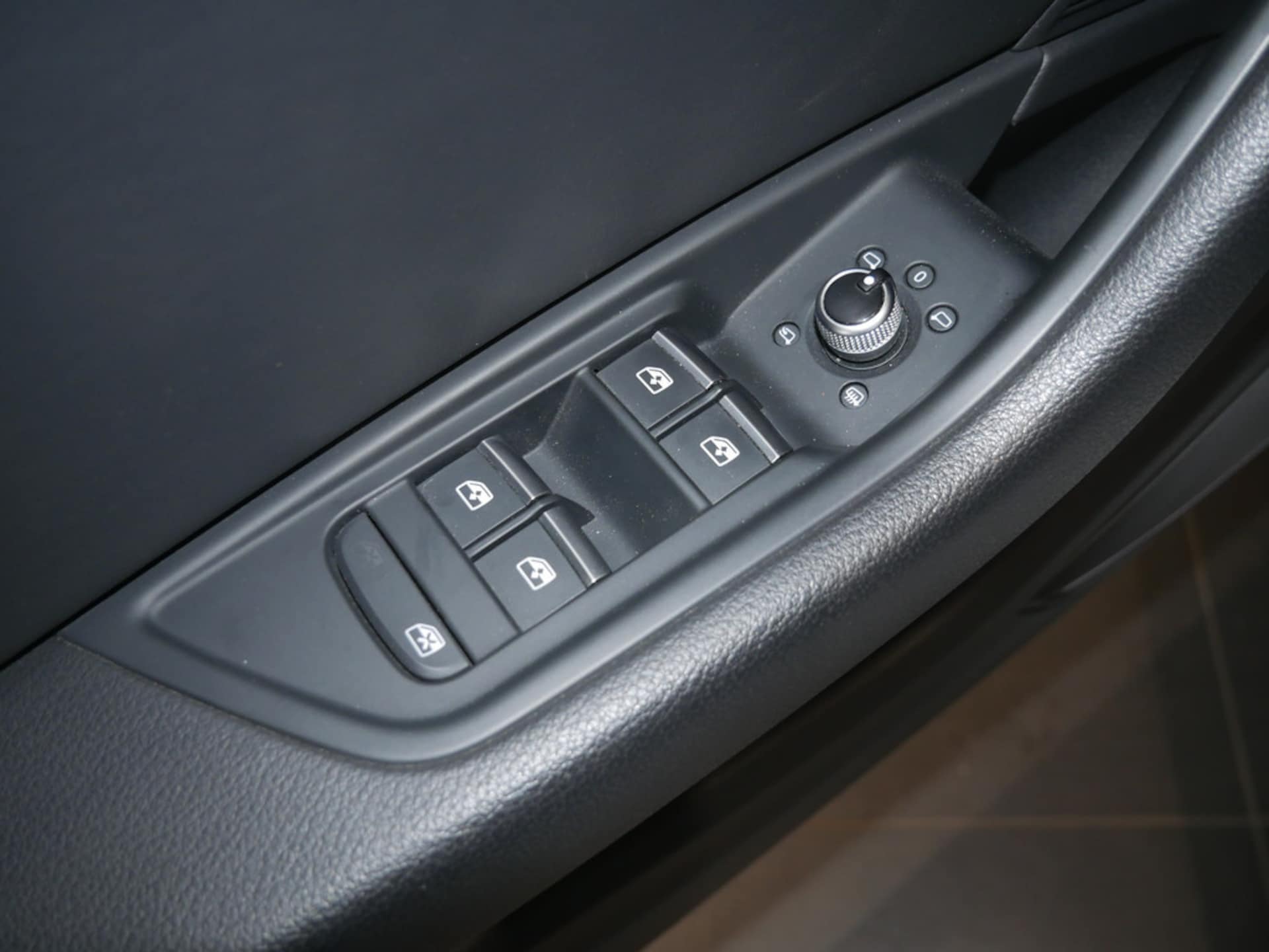 Audi A4 Avant S line