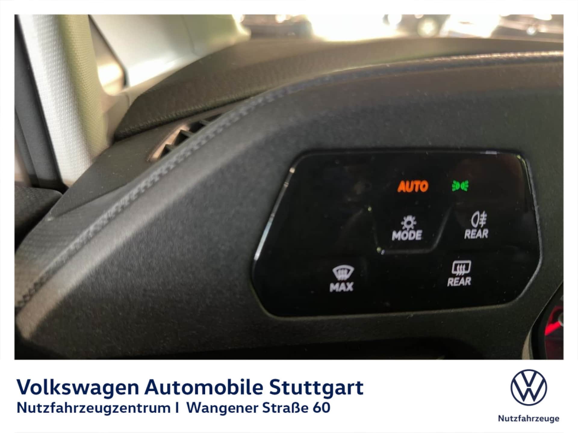 Volkswagen Caddy Kombi Basis-Modell