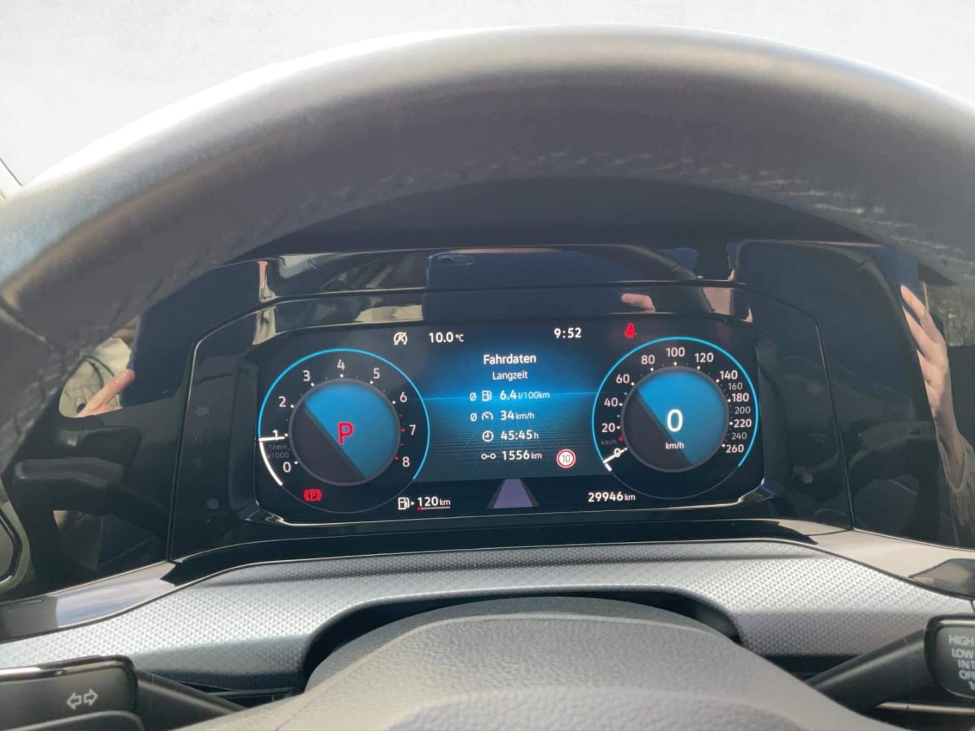 Volkswagen Golf Active
