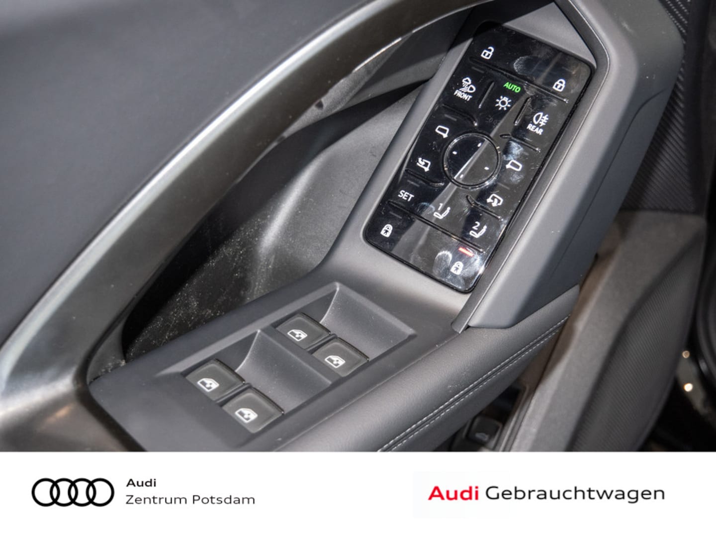 Bild über Audi Q5 Sportback TDI quattro 150 kW S tronic - für weitere Informationen kontaktieren Sie den Audi Partner