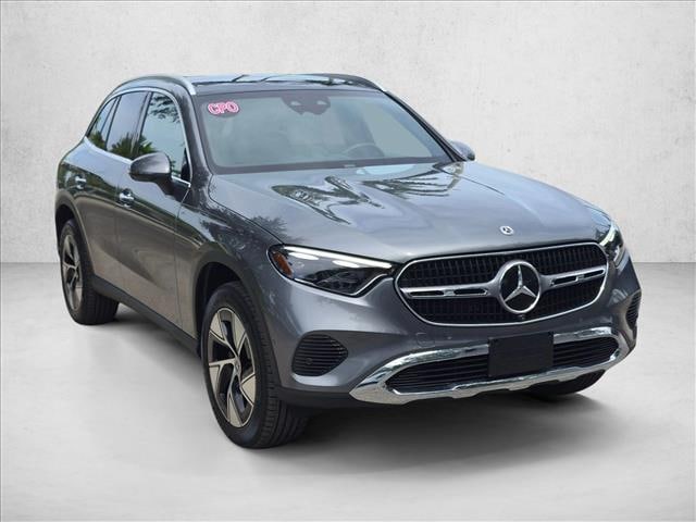 2023 Mercedes-Benz GLC 300