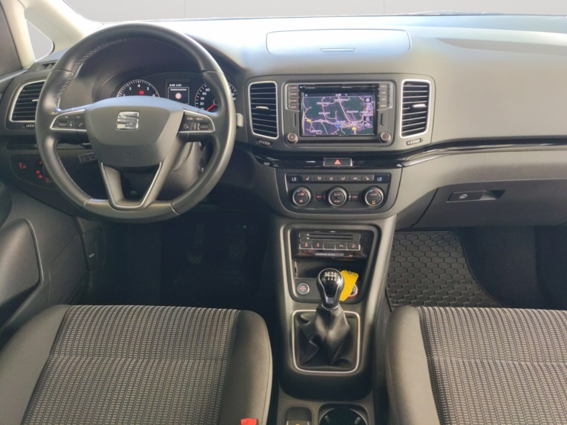 SEAT Alhambra Style