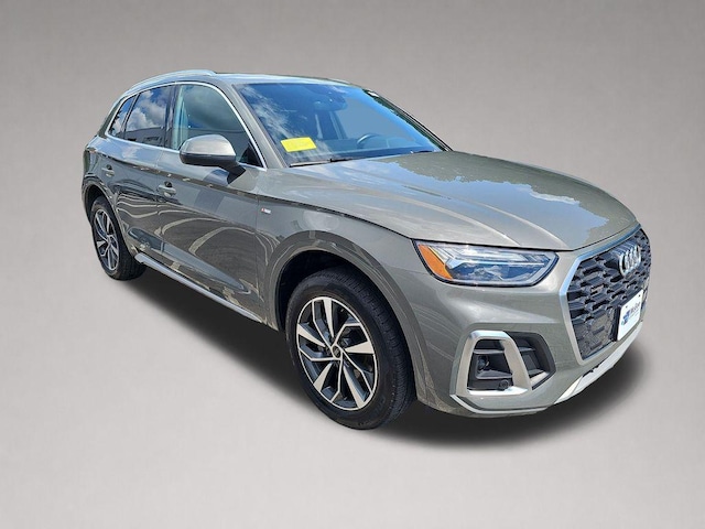 2023 Audi Q5 S line Premium Plus AWD photo