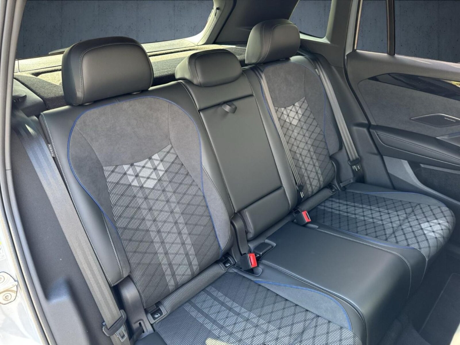Volkswagen Tiguan – Bild 18