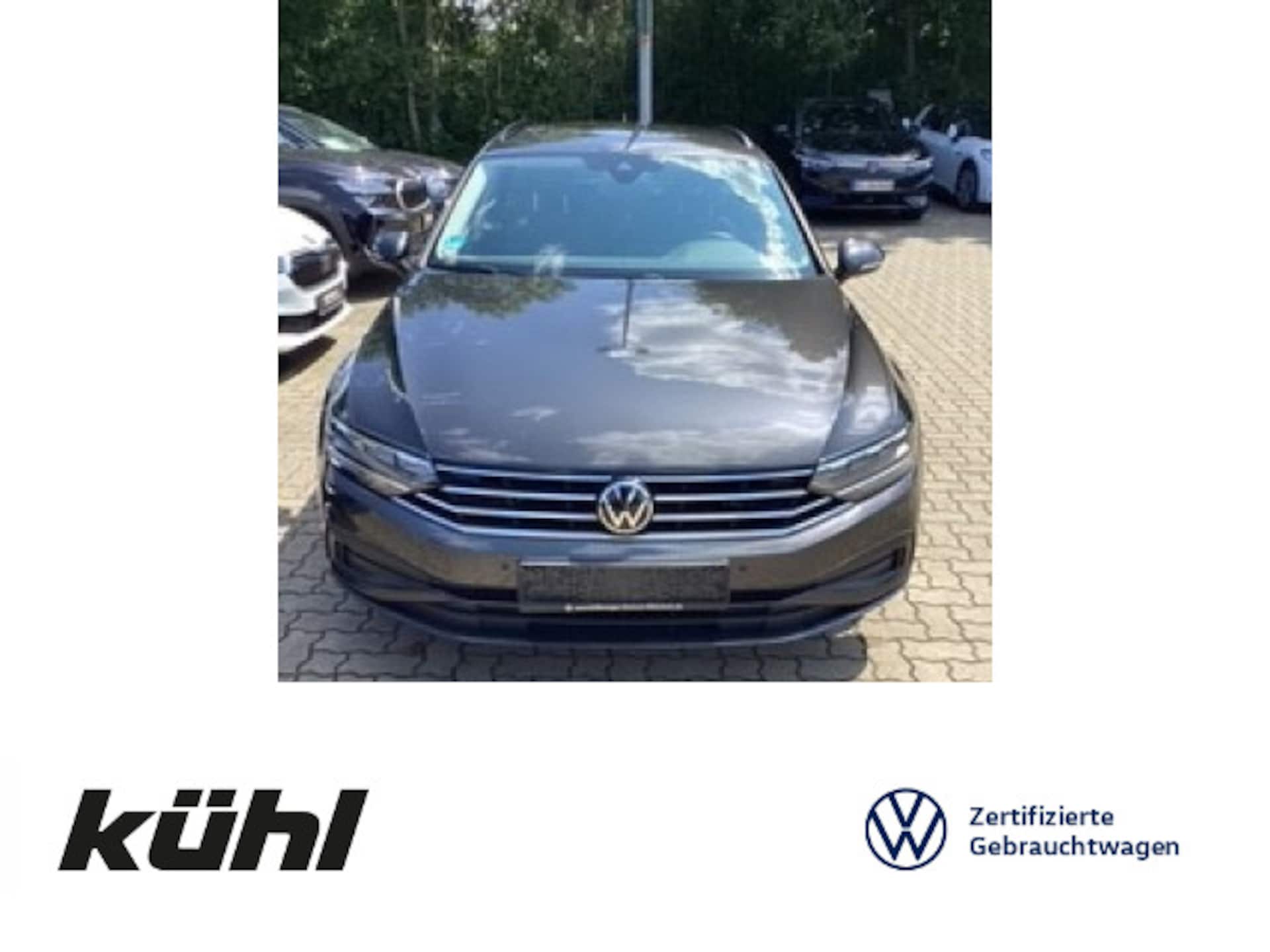 Volkswagen Passat Variant Basis-Modell
