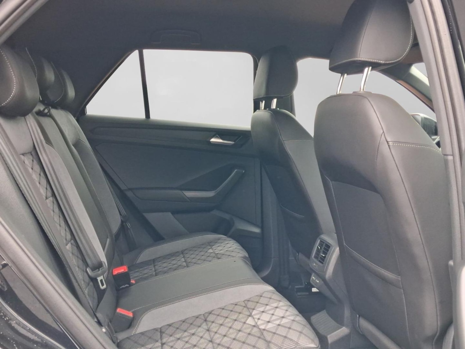 Volkswagen T-Roc – Bild 6