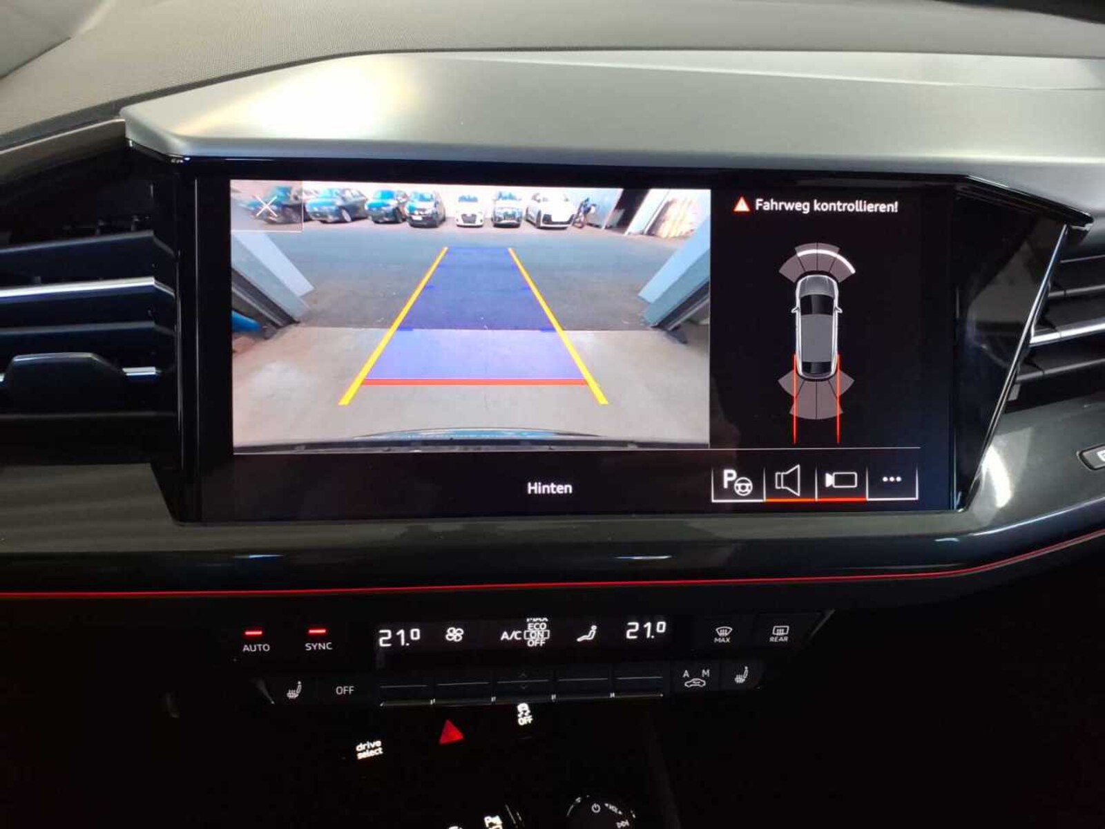 Audi Q4 Sportback e-tron – Bild 6