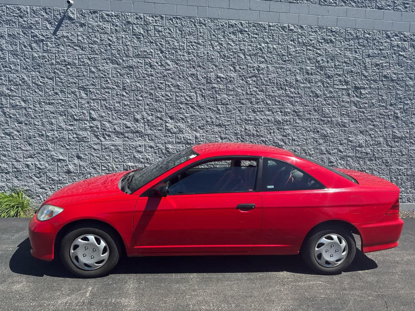 Used 2005 Honda Civic VP with VIN 1HGEM22345L072047 for sale in Naperville, IL