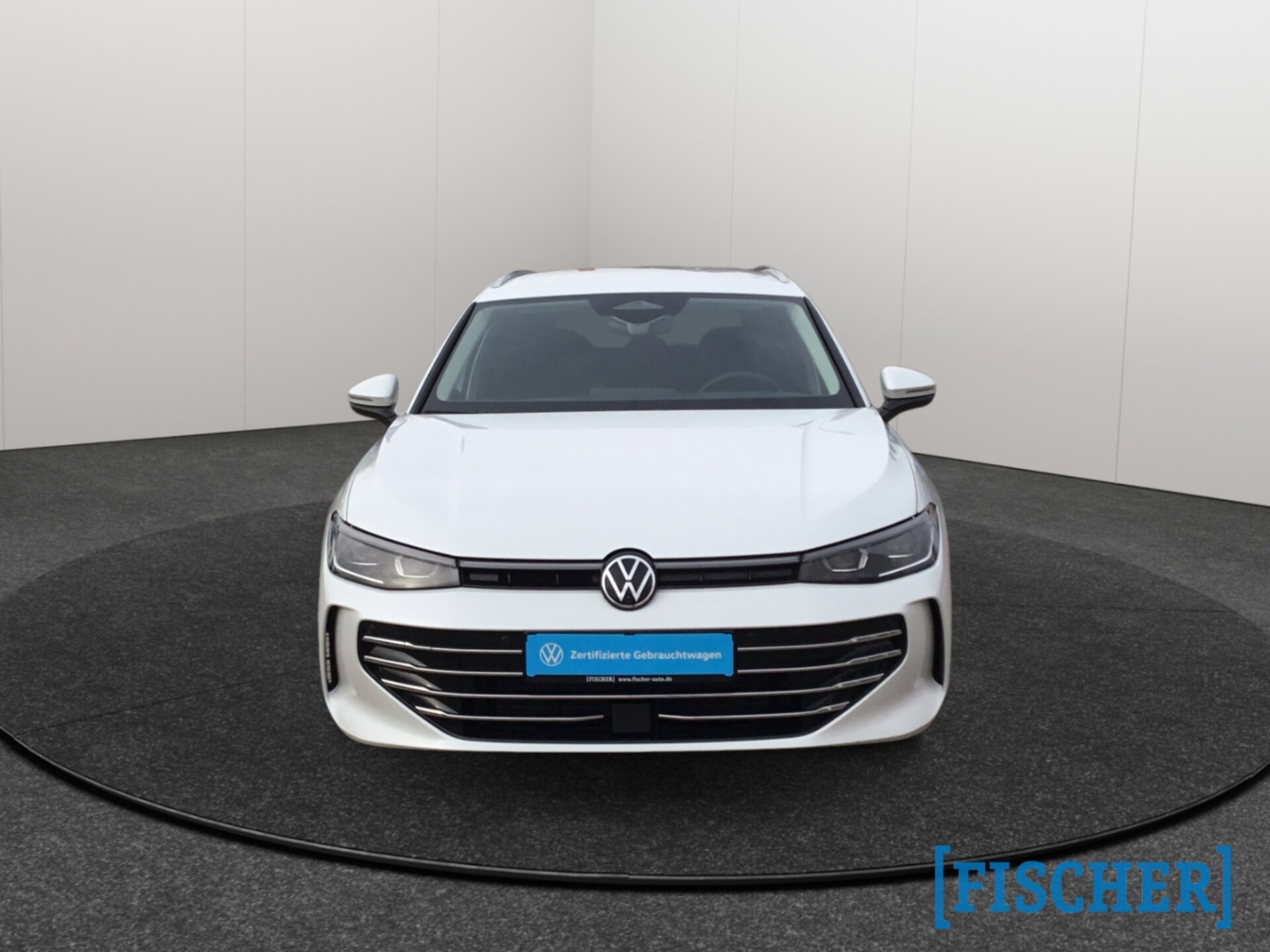 Volkswagen Passat Elegance