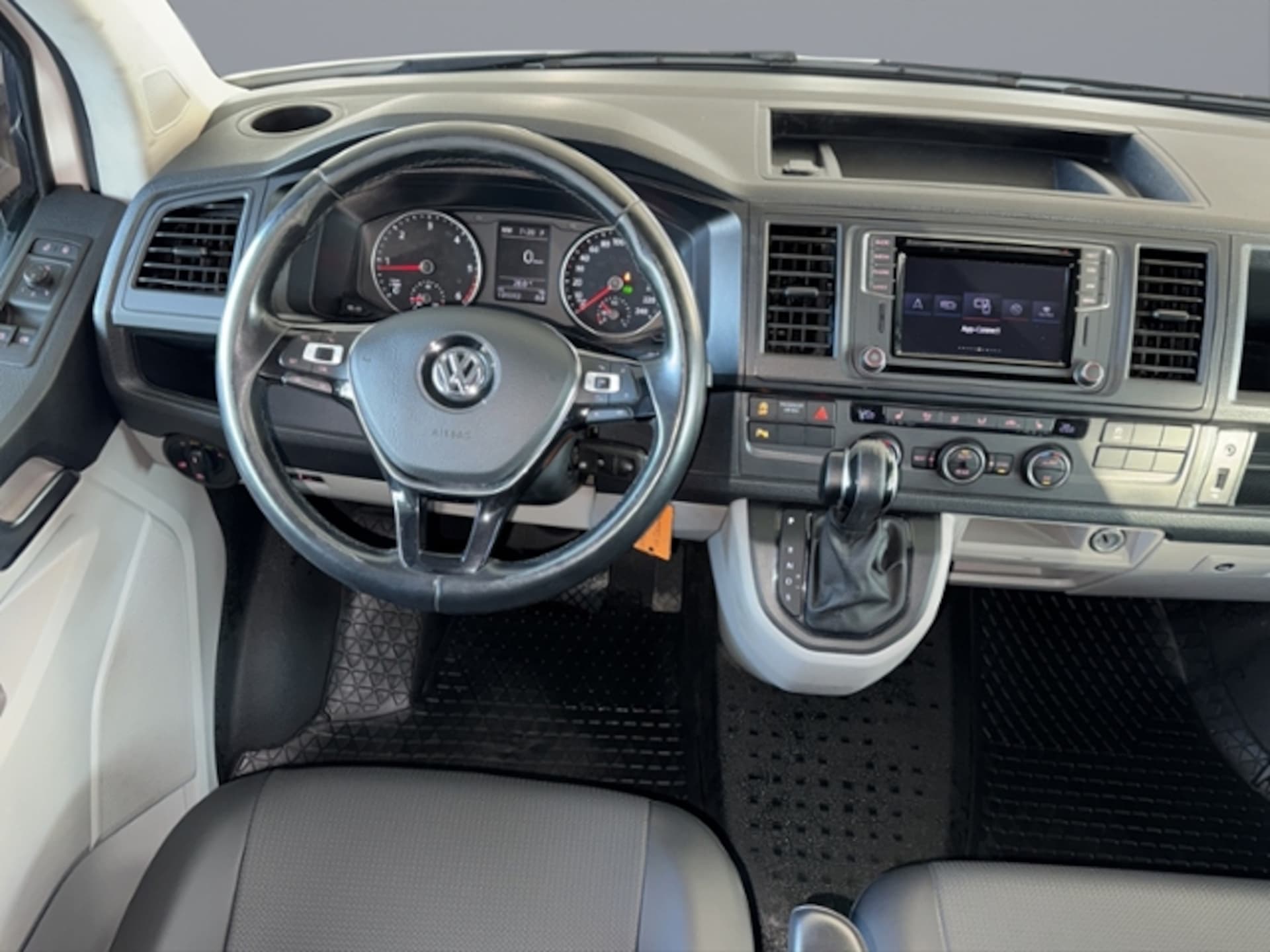 Volkswagen T6 Caravelle langer Radstand Comfortline