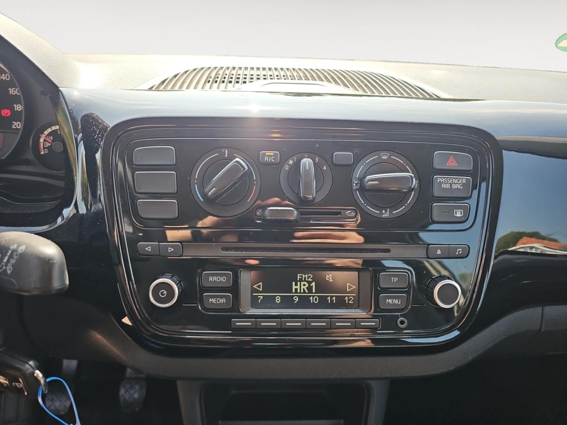 Volkswagen up! move up!