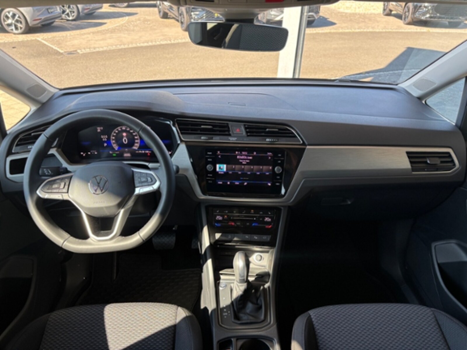 Volkswagen Touran – Bild 10