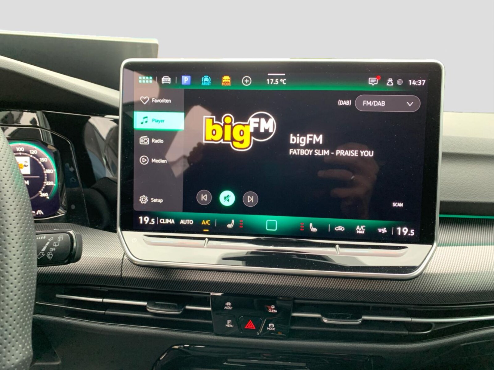 Volkswagen Golf Variant – Bild 7