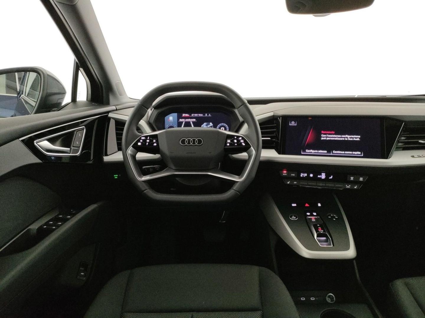 Immagine di Audi Q4 Sportback e-tron Business Advanced 40 e-tron 150,00 kW - Vista: for more details contact your dealer