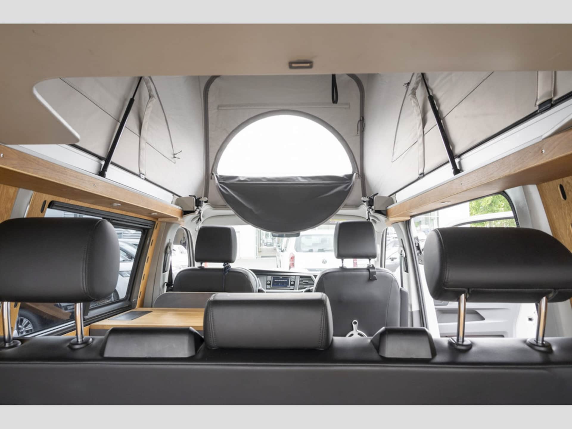 Volkswagen T6.1 Transporter Kasten kurzer Radstand