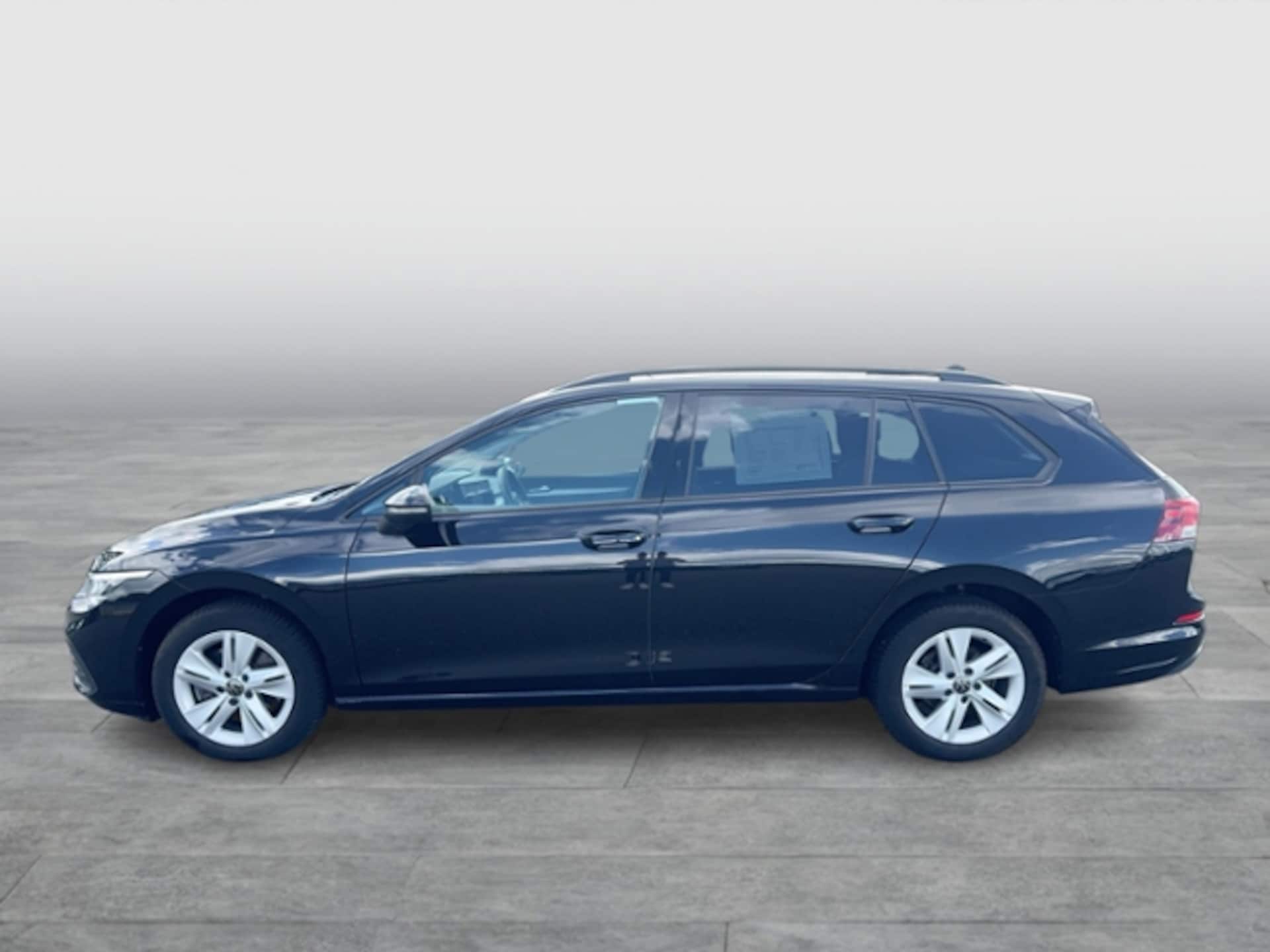 Volkswagen Golf Variant Life