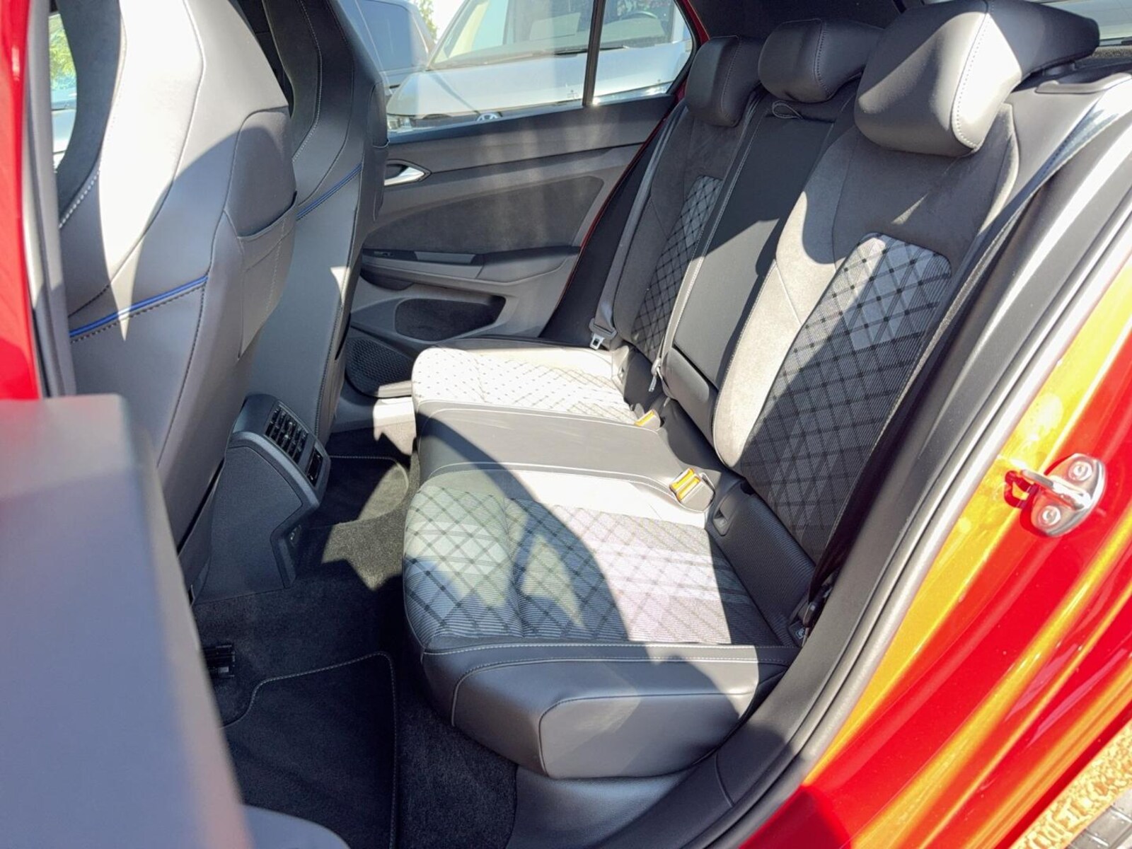 Volkswagen Golf – Bild 13