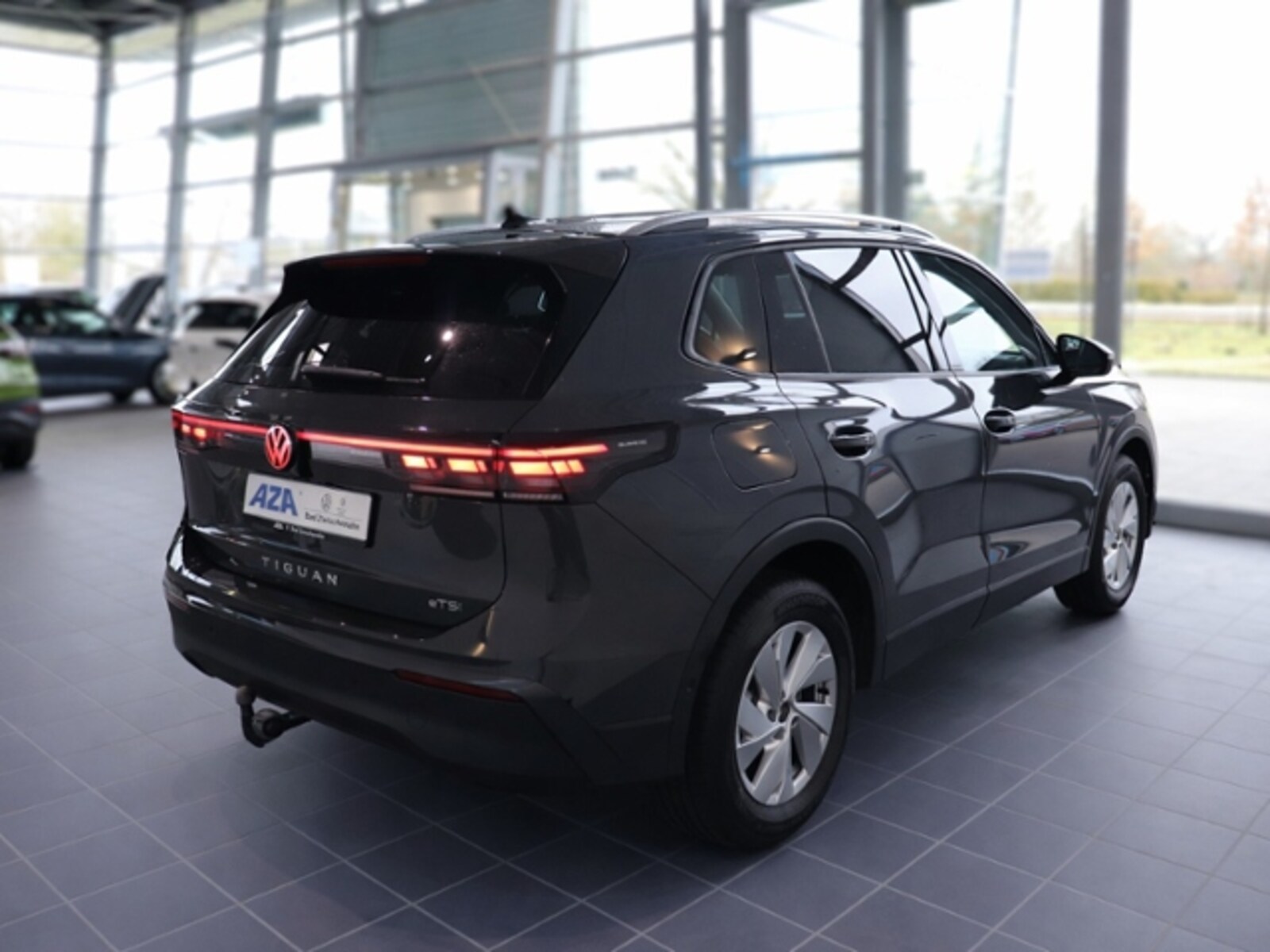 Volkswagen Tiguan – Bild 6