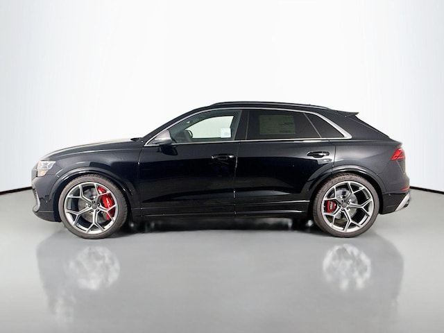 2026 Audi RS Q8 SUV performance