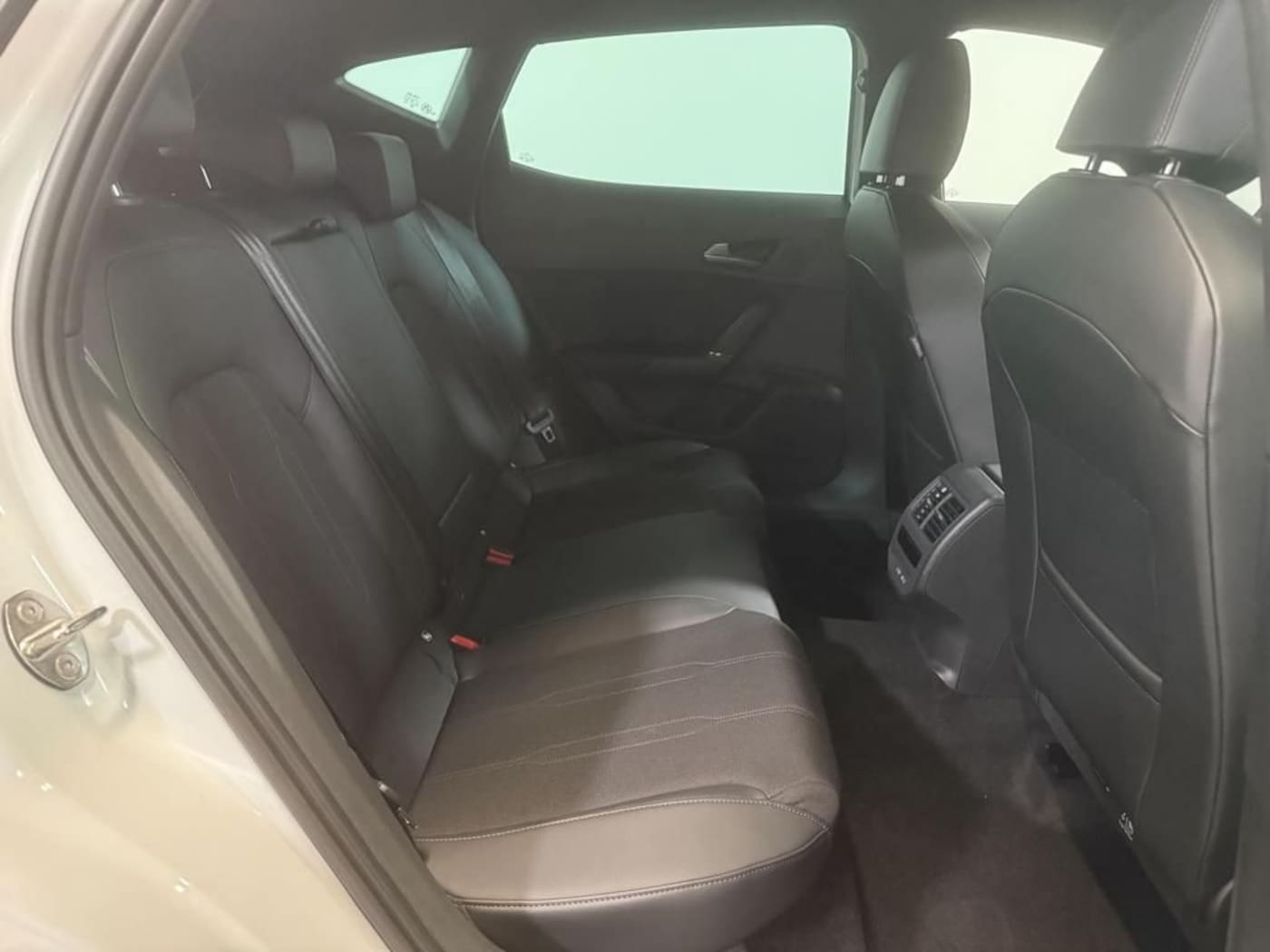 CUPRA Formentor 1.5 eTSI DSG 110 kW (150 CV) — photo 7