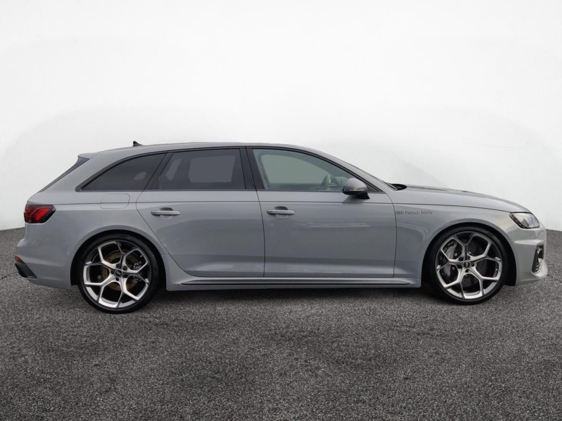 Audi RS 4 Avant