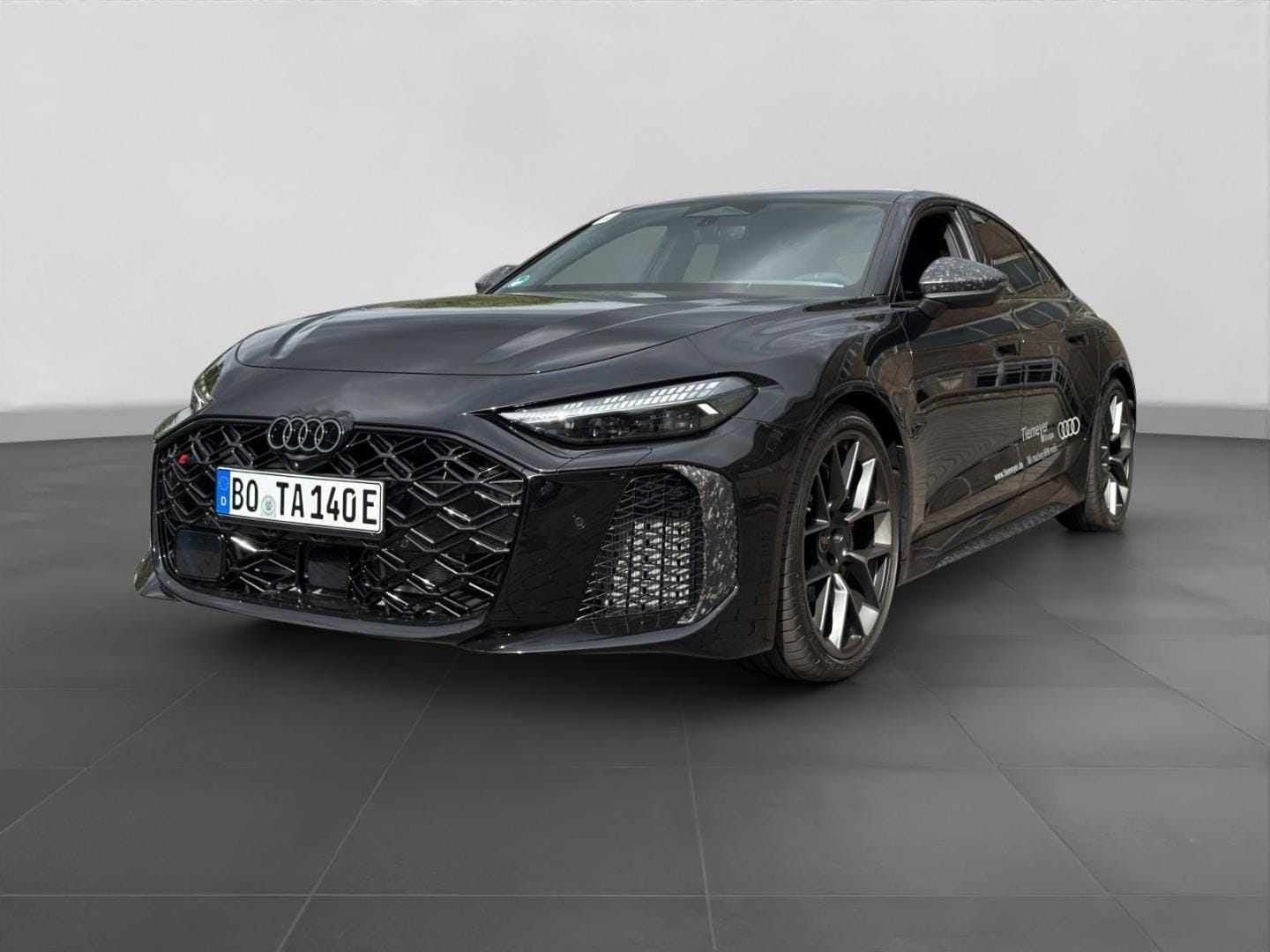 Bild über Audi RS 5 Limousine TFSI quattro 470 kW tiptronic - für weitere Informationen kontaktieren Sie den Audi Partner