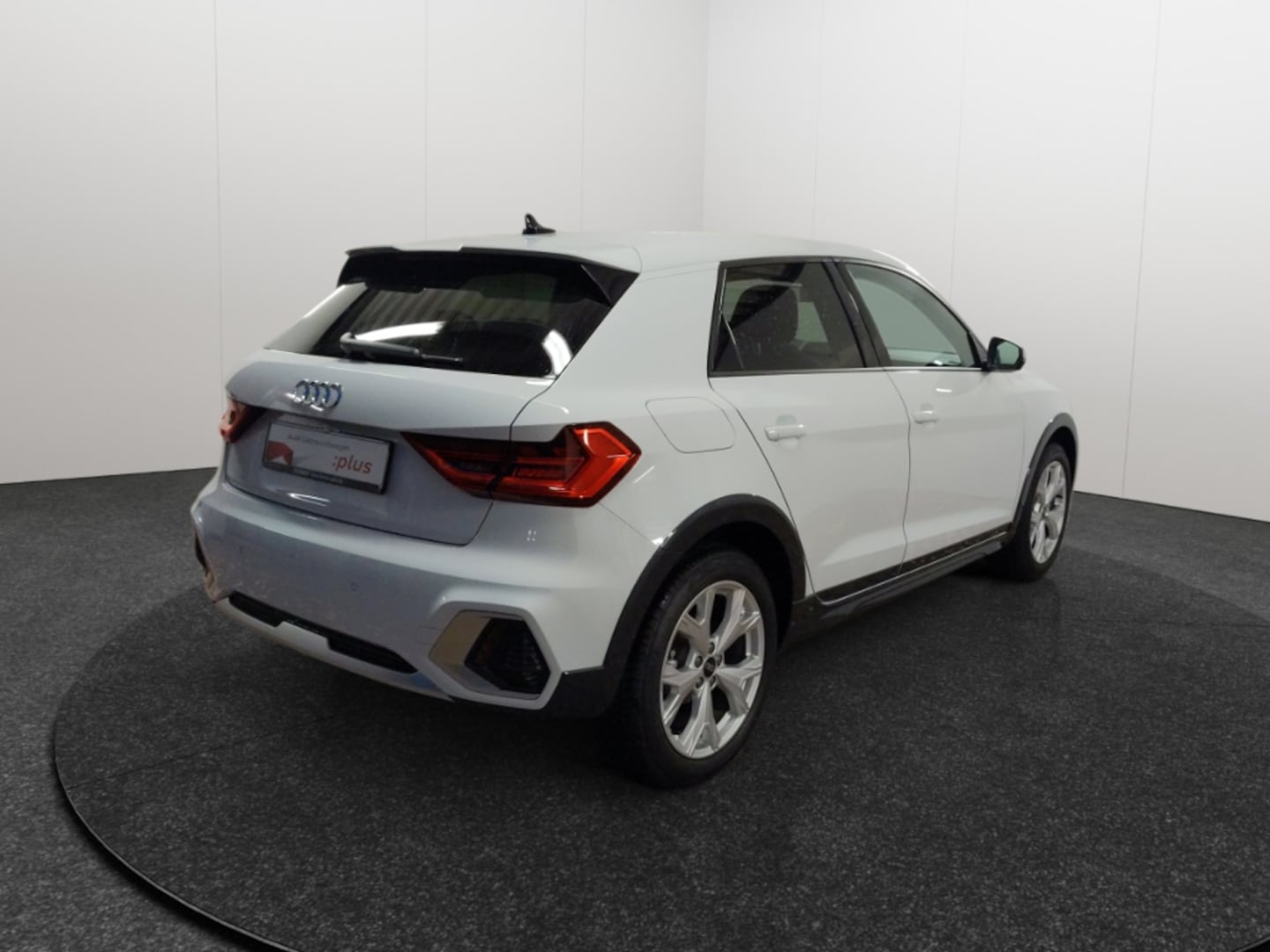 Bild über Audi A1 allstreet 30 TFSI Schaltgetriebe - für weitere Informationen kontaktieren Sie den Audi Partner