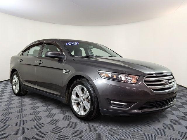2016 Ford Taurus