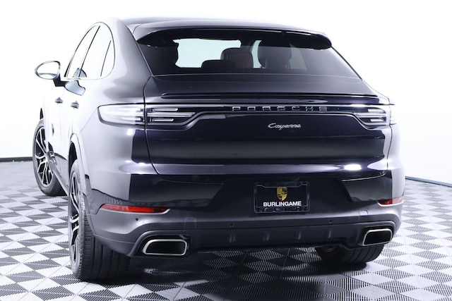 2022 Porsche Cayenne Hybrid