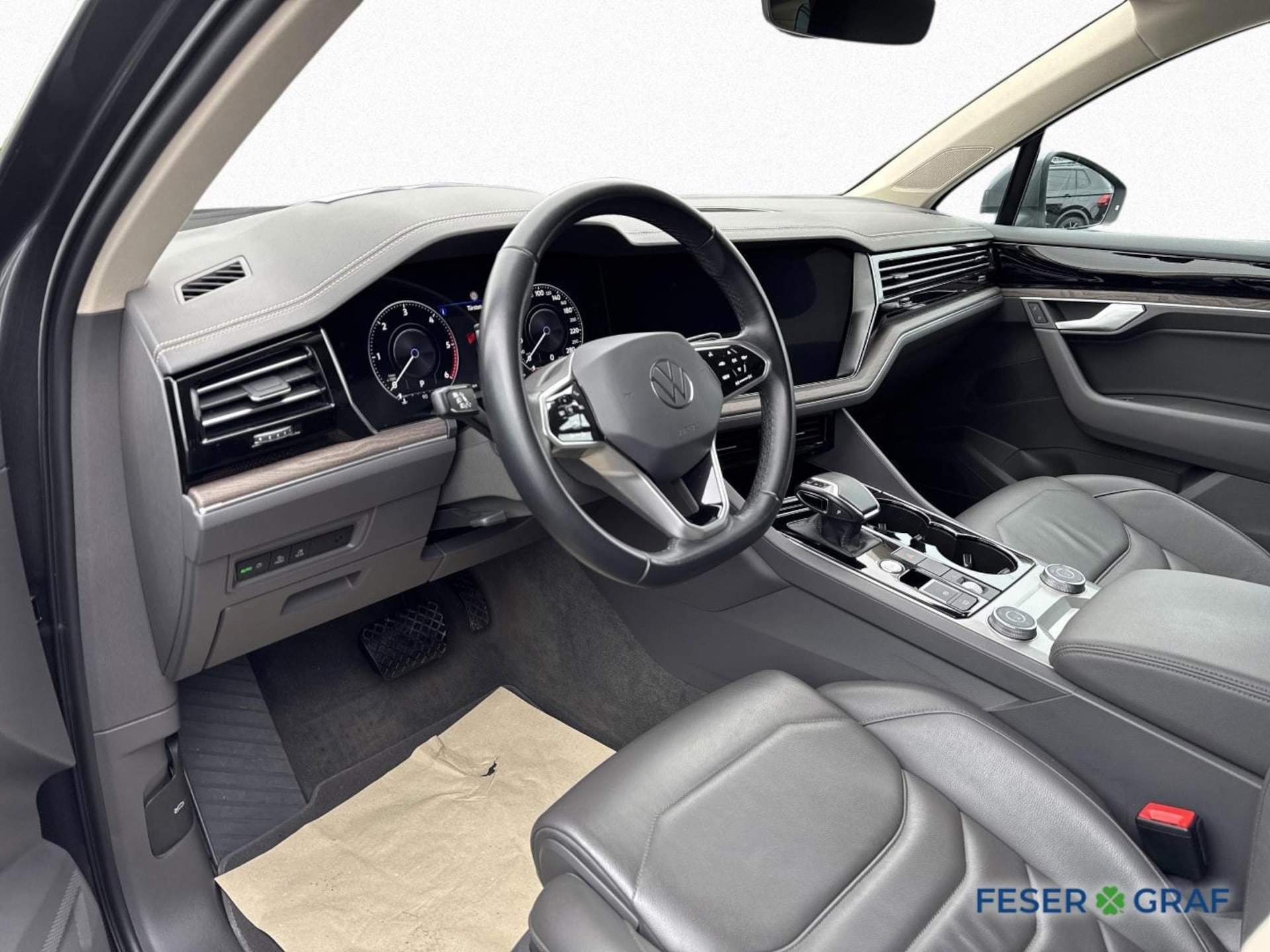 Volkswagen Touareg Atmosphere