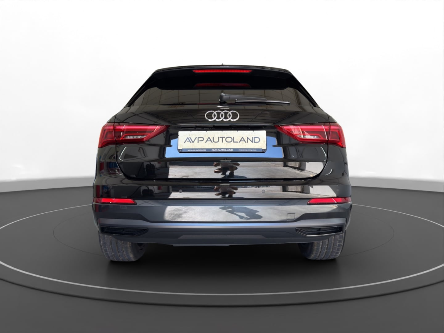 Bild über Audi Q3 TDI 110 kW S tronic - für weitere Informationen kontaktieren Sie den Audi Partner