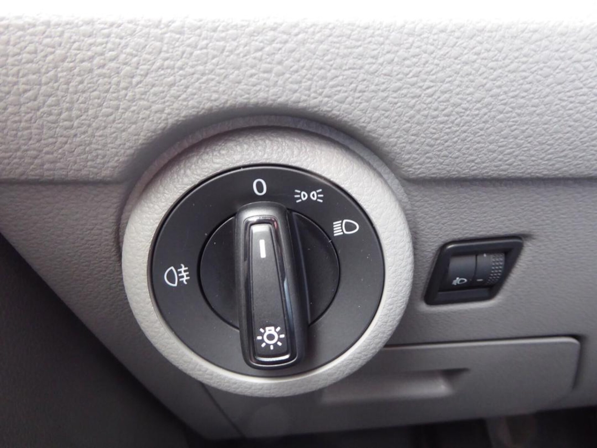 Volkswagen T6.1 Transporter Kasten kurzer Radstand