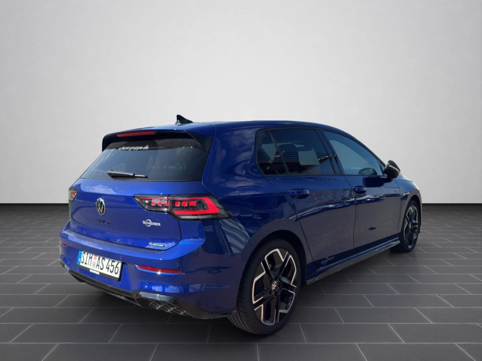Volkswagen Golf R-Line