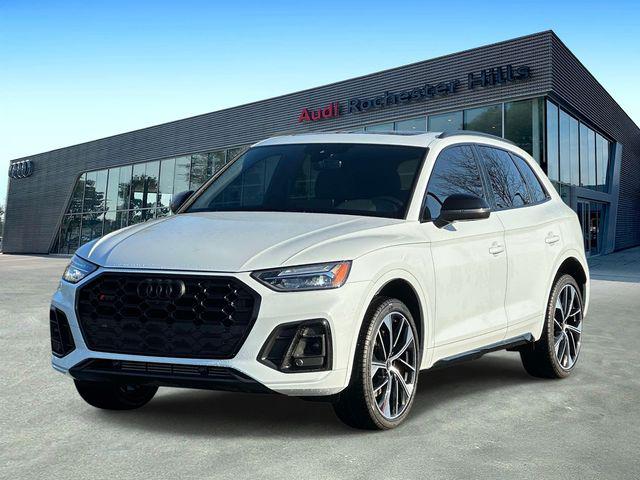 2023 Audi SQ5 Premium Plus's photo