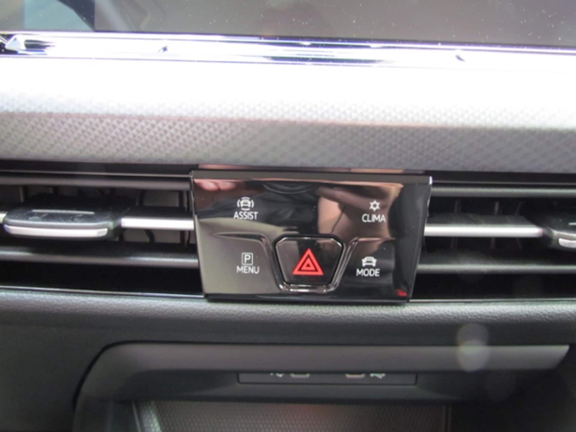 Volkswagen Golf Variant Active