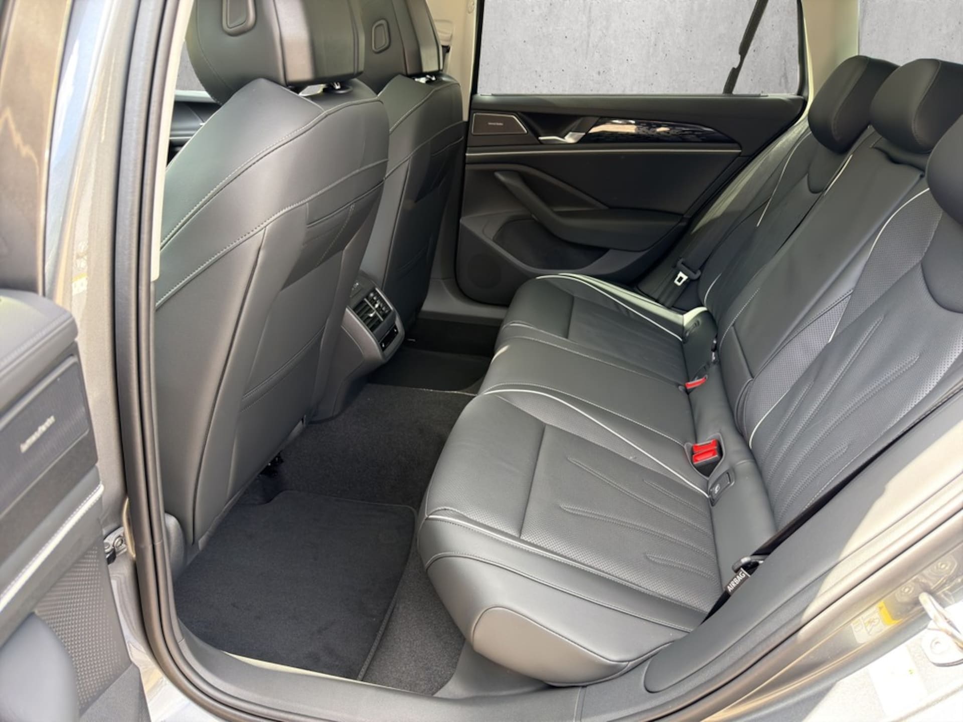 Volkswagen Passat Elegance