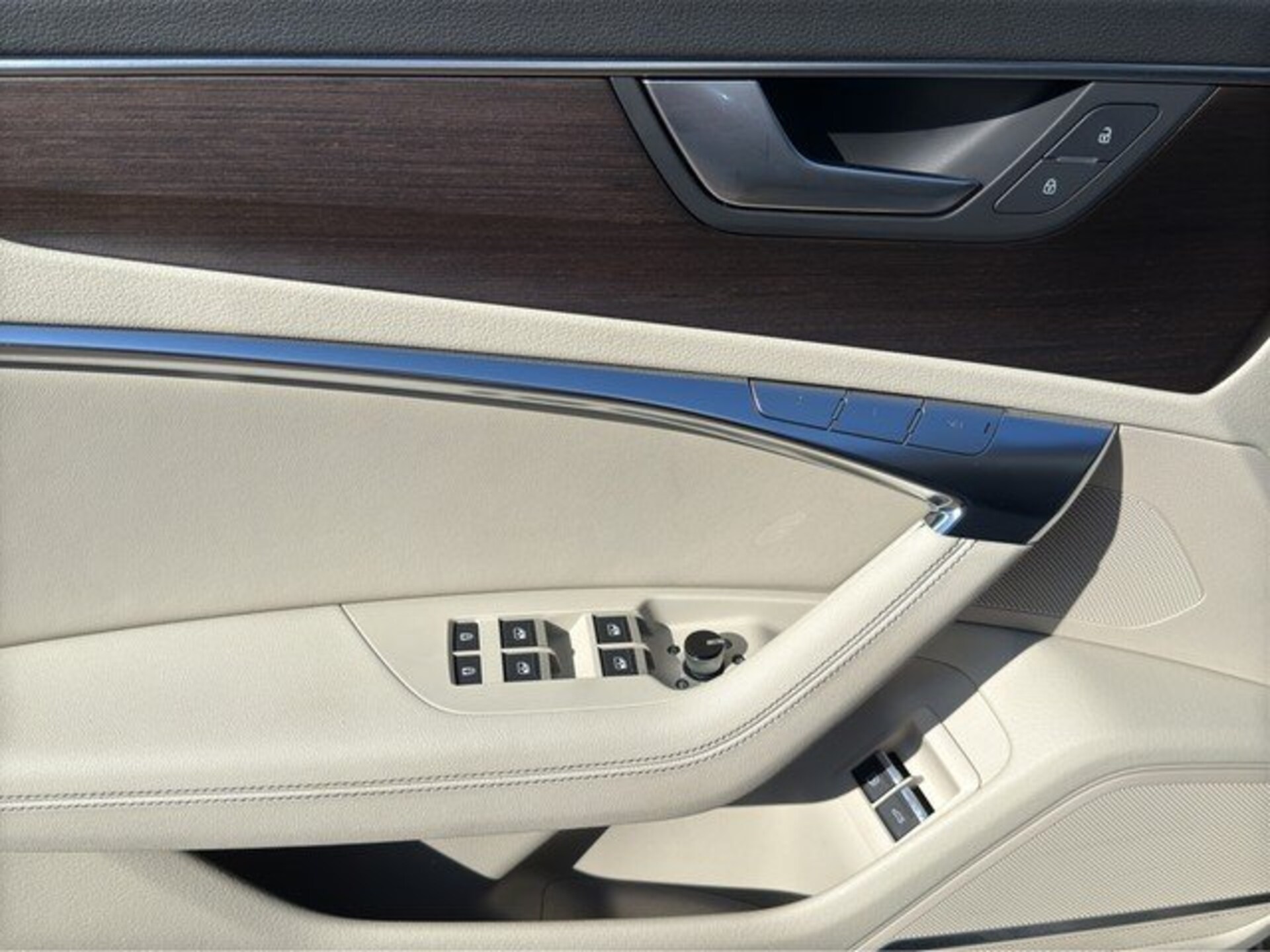 Audi A6 Avant TFSI e Design