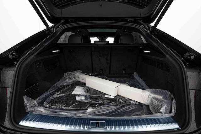 2027 Audi Q8 Premium Plus - Photo 21
