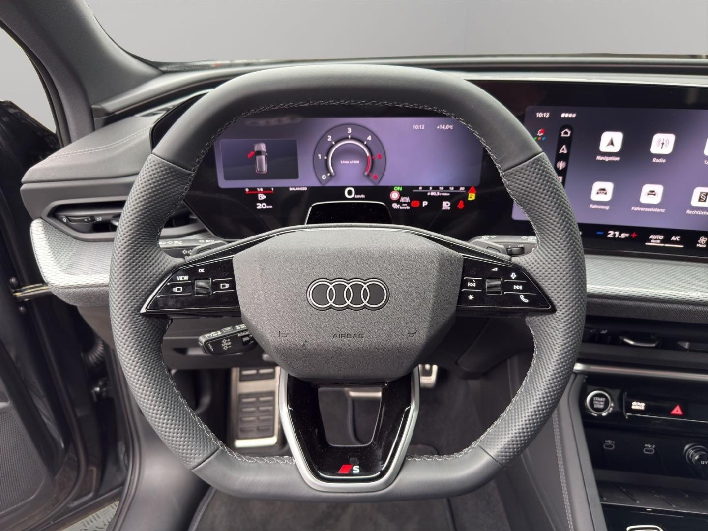 Bild über Audi Q5 SUV TDI quattro 220 kW S tronic - für weitere Informationen kontaktieren Sie den Audi Partner