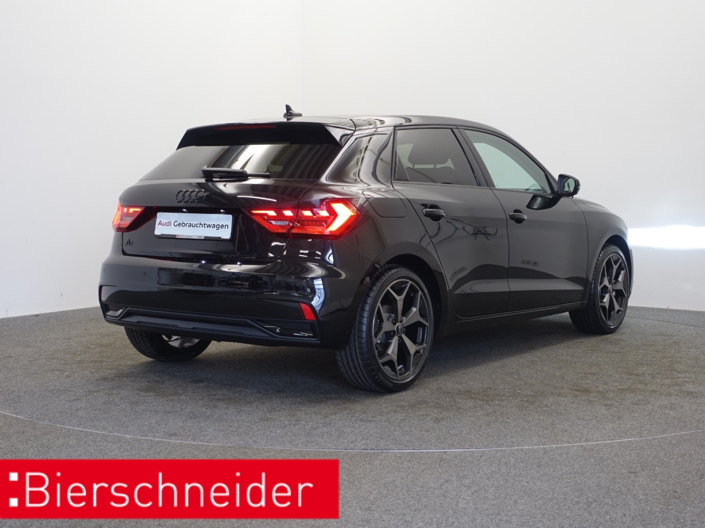 Bild über Audi A1 Sportback advanced 30 TFSI S tronic - für weitere Informationen kontaktieren Sie den Audi Partner