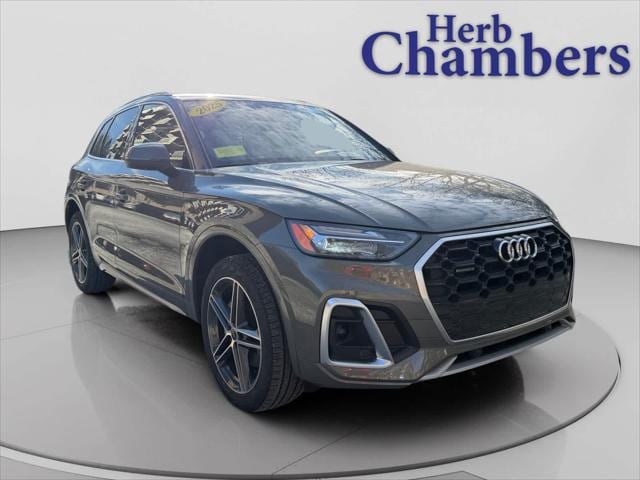 2025 Audi Q5 Premium's photo