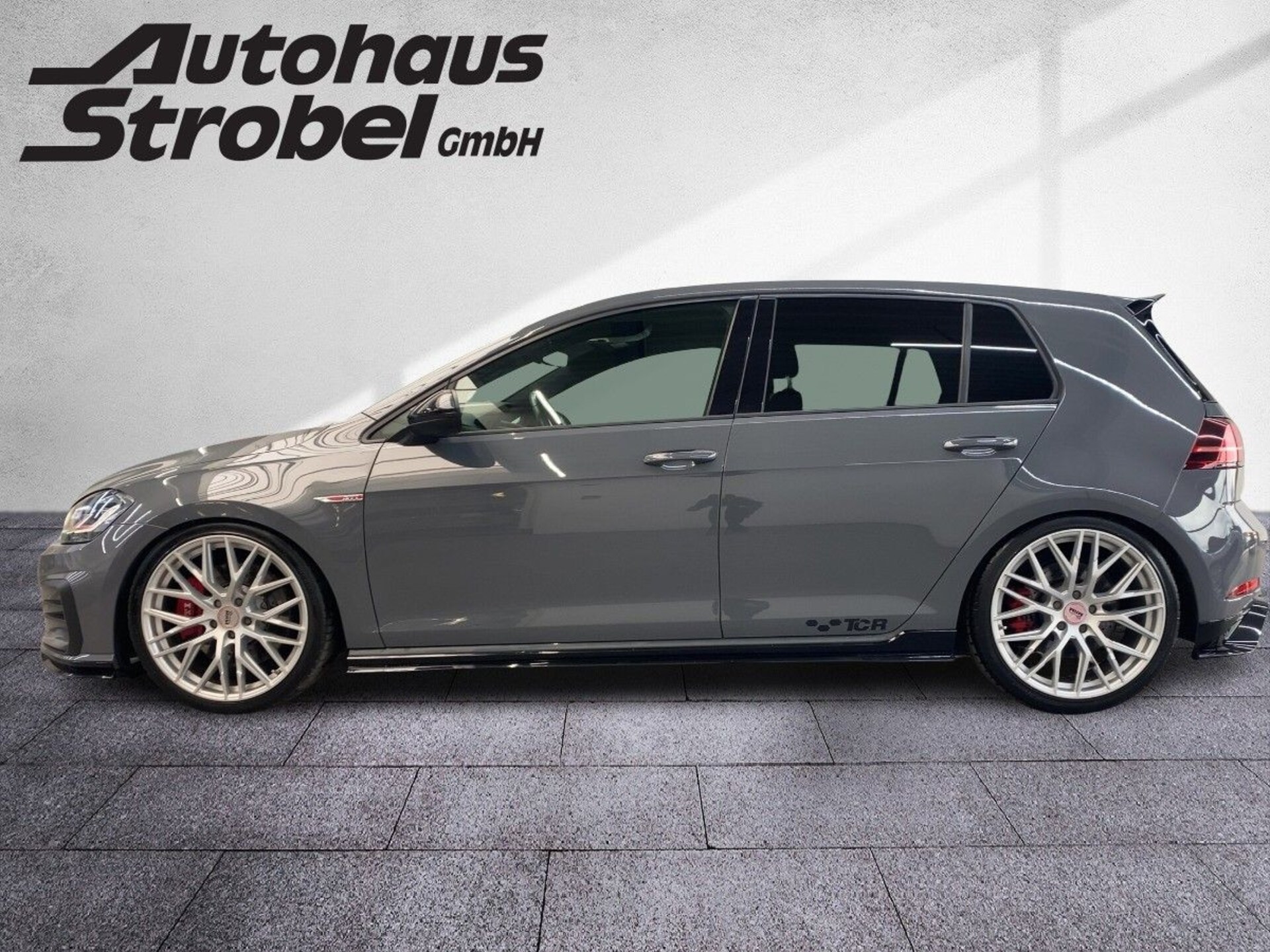 Volkswagen Golf GTI