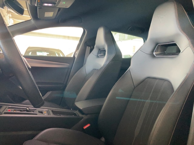 Bild des Autos 15