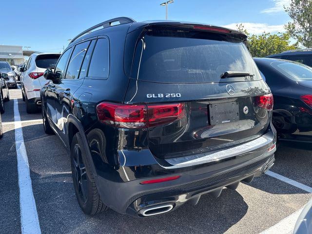 2022 Mercedes-Benz GLB 250