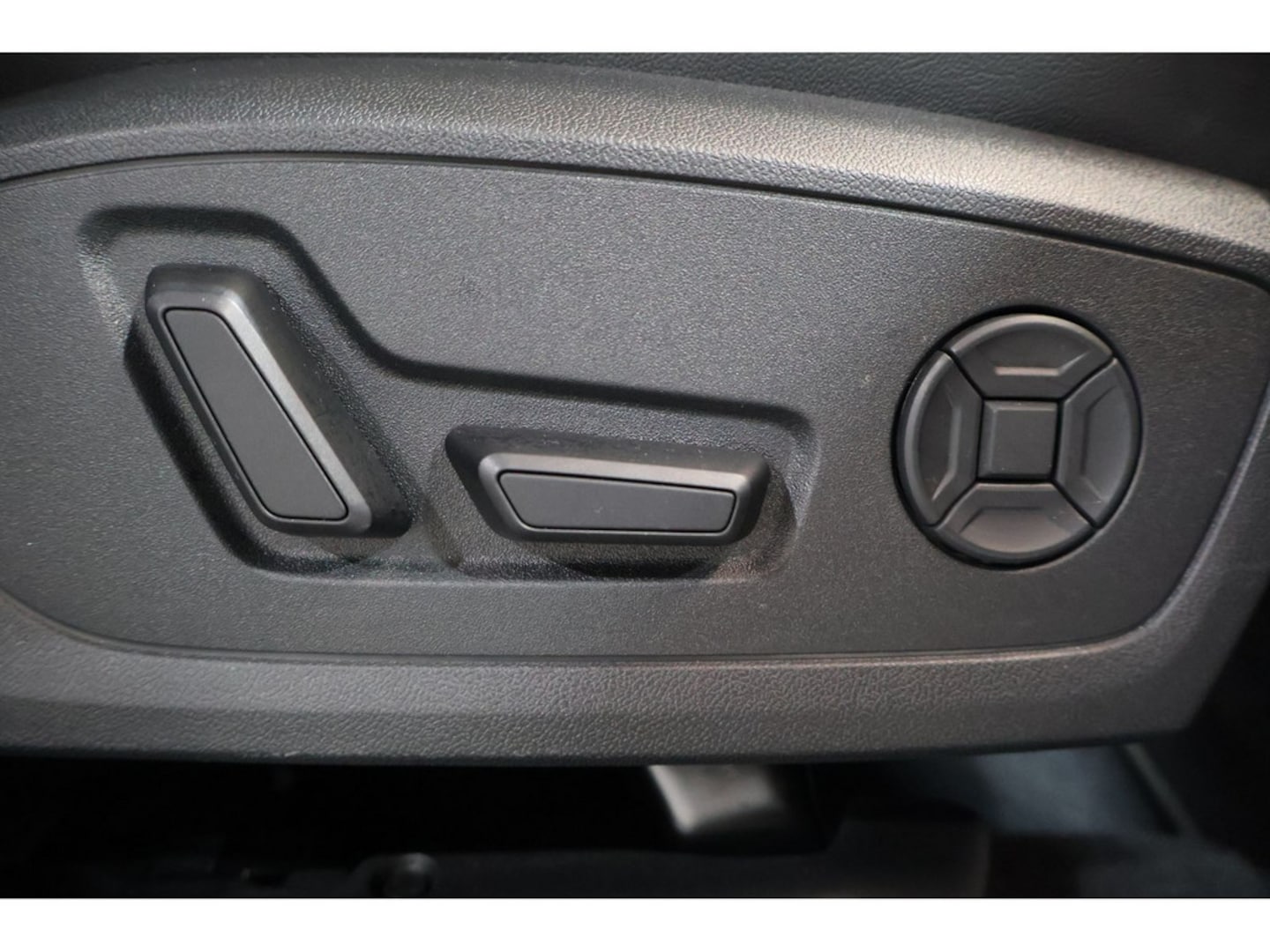 Bild über Audi S3 Sportback TFSI quattro S tronic - für weitere Informationen kontaktieren Sie den Audi Partner